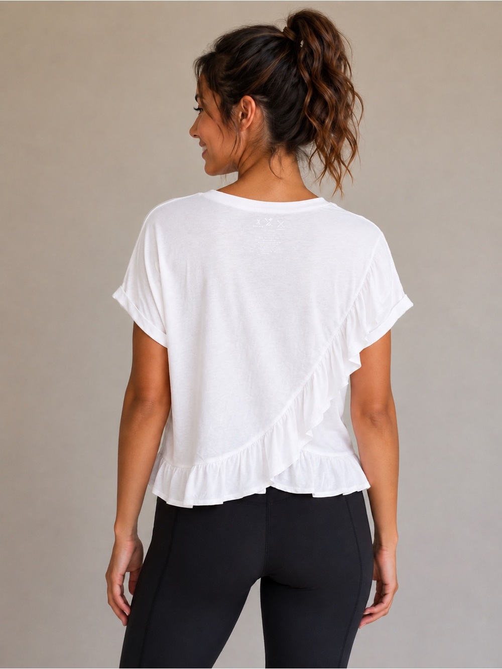Xersion White Ruffle Active Top - Picture 2 of 6